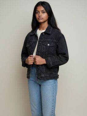Everlane Faded Black Stiff Denim Jacket Sz XS